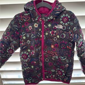 5T Girls North Face Jacket, like new